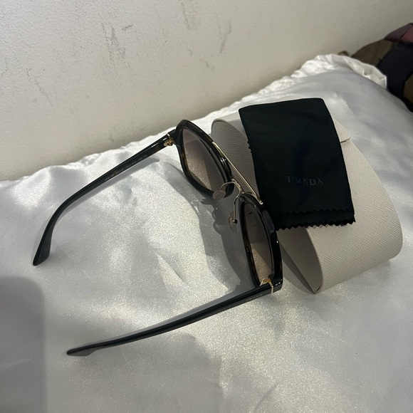EUC Condition Prada Sunglasses - Picture 4 of 8